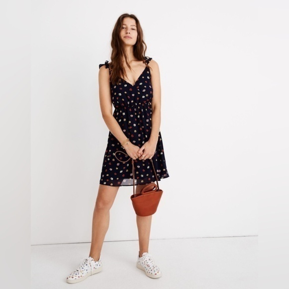 Madewell Navy Ruffle-Strap Wrap Dress Confetti Floral Sleeveless Dress size 6 SM